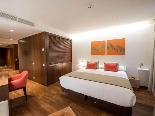 Hotel Carris Porto Ribeira Photos