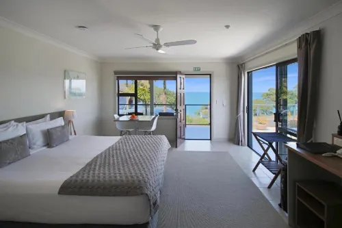 Whangaparaoa Lodge Kamar Photos