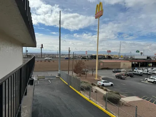 Days Inn by Wyndham El Paso Airport East À proximité de l'hôtel Photos