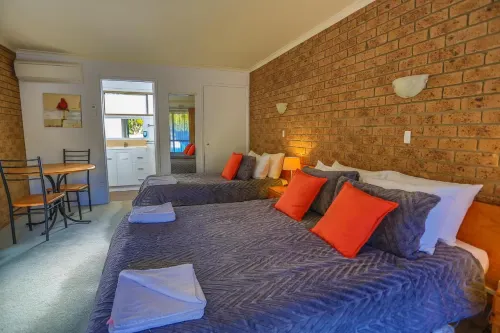 Mountain View Motor Inn & Holiday Lodges Photos