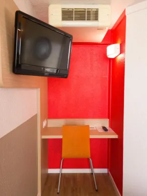 Premiere Classe Metz Nord - SÉMÉCOURT Photos