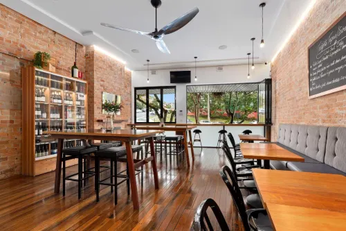 Pier Hotel Coffs Harbour Dining Photos