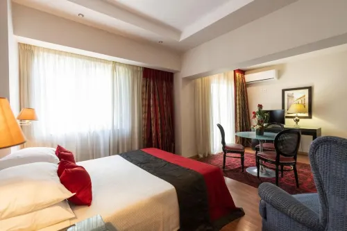 Best Western Plus Embassy Hotel Rum Photos
