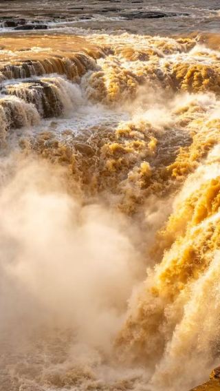 2D1N • Hancheng Ancient City, Hukou Waterfall & Mount Yun – A Journey Through Nature and History
