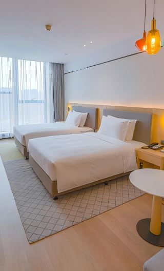3D2N • Discover Xi'an: Terracotta Warriors,  Workshop Experience, Ancient City Walls, Muslim Quarter & Stay in Center Place