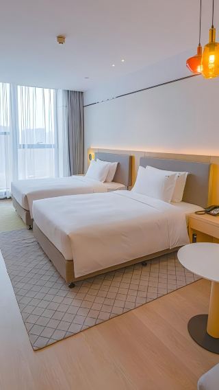 3D2N • Discover Xi'an: Terracotta Warriors,  Workshop Experience, Ancient City Walls, Muslim Quarter & Stay in Center Place