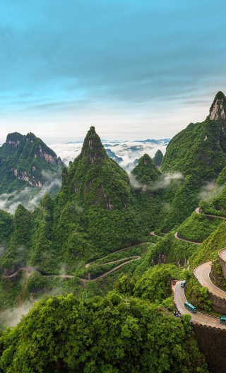 4D3N • Changsha + Zhangjiajie + Fenghuang County + Furong Town + Fenghuang Ancient Town + Tianmen Mountain National Forest Park + Zhangjiajie National Forest Park