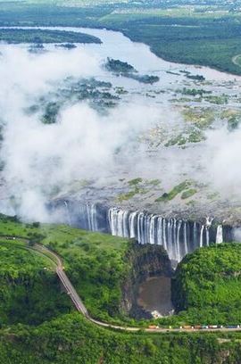 5D4N • 5 Day - Classic Victoria Falls & Chobe National Park Safari Tour