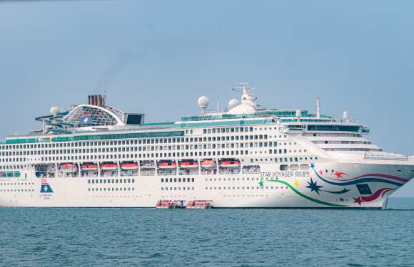 Star Voyager cruise - StarCruises