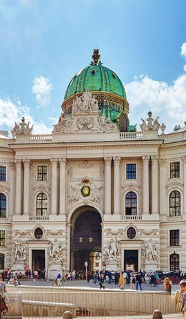 7D6N • Central and Eastern Europe Highlights 7-Day Tour from Frankfurt