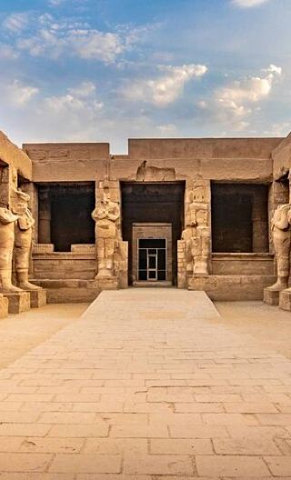 8D7N • 8-Day Private Tour Cairo, Aswan, Luxor and Nile Cruise Including Air Fare