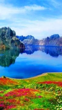 8日7晚 • 瀋陽+丹東+盤錦+長白山景區8天團 · 秘境長白‧尊享雙坡‧非遺饗宴 ※關東第一名山~長白山西坡+北坡(雙坡尊享VIP獨立包車，全程免排隊)、紅海灘國家風景廊道、長白山馴鹿園、五女山、鴨綠江斷...