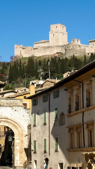 8D7N • Athens, Peninsula, Heart of Italy with Sorrento