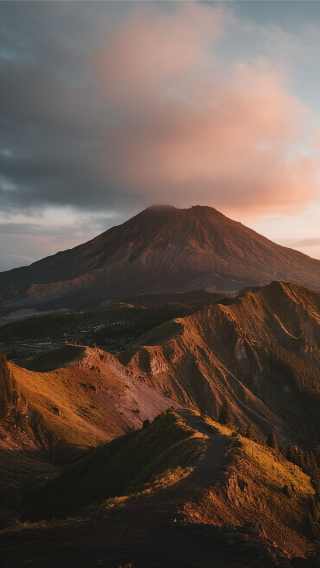 3天2晚 • 印尼+泗水+布羅莫火山+瑪琅市賽武瀑布+伊真火山，火山專職英文嚮導