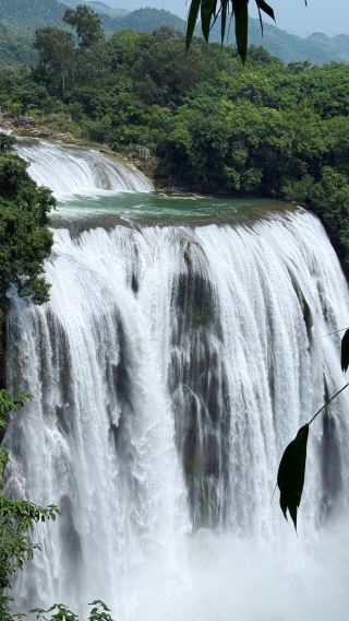6D5N • Guizhou Huangguoshu Scenic Area + Maling River + Zhijin Cave + Wumeng Grassland