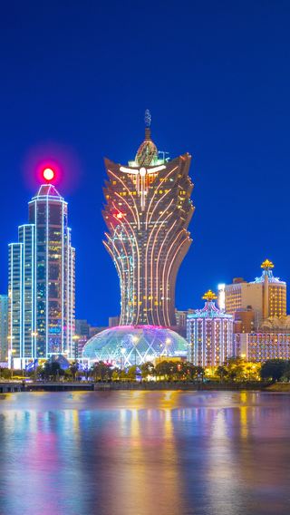 10D9N • Macau, Hong Kong, and Korea