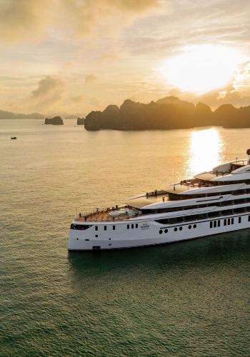 2D1N • Vietnam + Ha Long Bay Experience of the cruise in Halong Bay