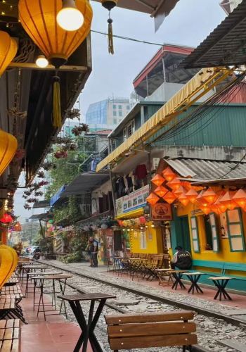 6D5N • Hanoi+Sapa · Visit Hanoi's classic landmarks: Hoan Kiem Lake, Ngoc Son Temple, 36 Streets, and explore Sa Pa Town, Lao Chai Village, Ta Van Village, Fansipan Peak Cable Car, and Cat Cat Village