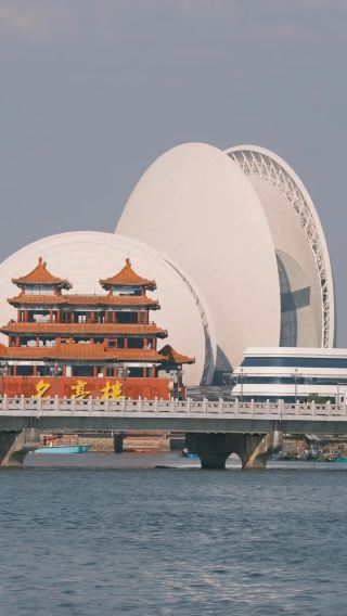 5D4N • Zhuhai + Macau · Chimelong Ocean Kingdom in Zhuhai + The Venetian Macao Resort + Ruins of Saint Paul's + Travessa da Paixão