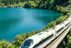 5D4N · Group Tours · Fairy-tale Jiuzhai · Dreamlike Huanglong · Leisurely Chengdu · Round-trip high-speed train to Jiuzhai including tickets ·Excellent guide · Spacious coach · 5-diamond hotel