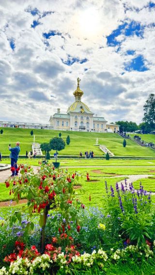 10D9N • Arctic Light Pursuit: Moscow, St. Petersburg & Murmansk - Three Russian Cities, One Journey