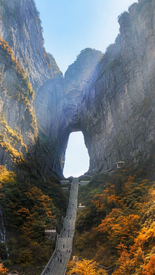 5D4N • Changsha to Zhangjiajie & Fenghuang: Scenic tour with Miao costume photo shoot experience