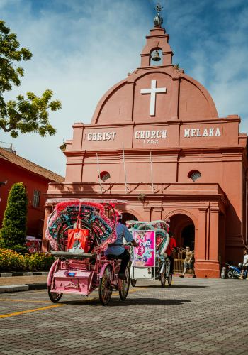 5D4N • MalaysiaKuala Lumpur + Melaka Private airport transfers and 2-day private car tour offered