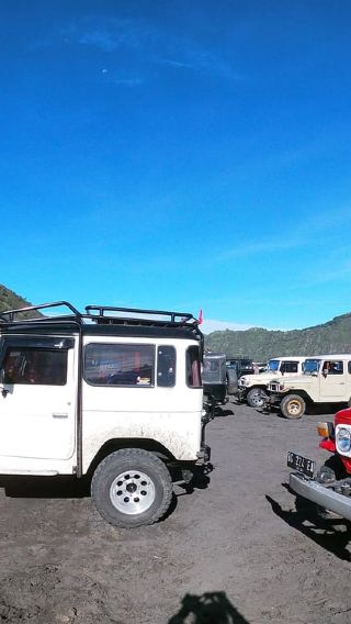 4D3N • 4-Day East Java Volcano and Waterfall Adventure Tour