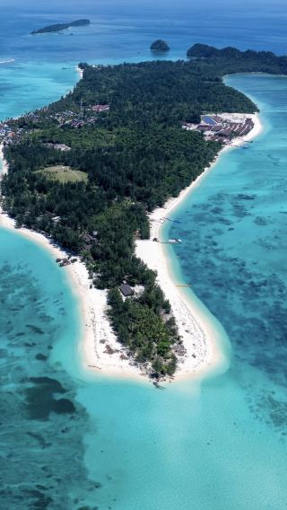 4D3N • Malaysia Semporna + Tun Sakaran Marine Park + Bohey Dulang Island + Bodgaya Island + Pulau Mantabuan + Pulau Sibuan + Mataking + Timba Timba Island + Pom Pom Island