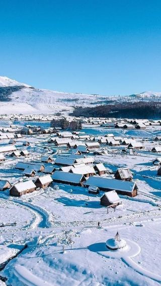 10D9N • N. Xinjiang winter tour—sunset snow party & Hemu bonfire—Hemu cabin stay & near Sayram Lake—Turpan: opt. Skiing—no shopping, tips incl. — Inquire for special offers