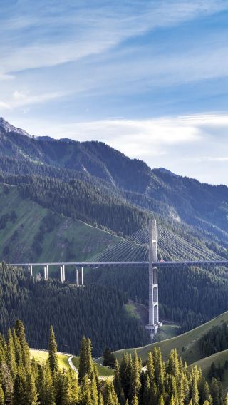 12D11N • Urumqi + Northern Xinjiang + Xinjiang Kanas National Geopark + Sayram Lake + Nalati Scenic Area + Tianshan Tianchi + Kurdenin Scenic Area + World Mystery Town