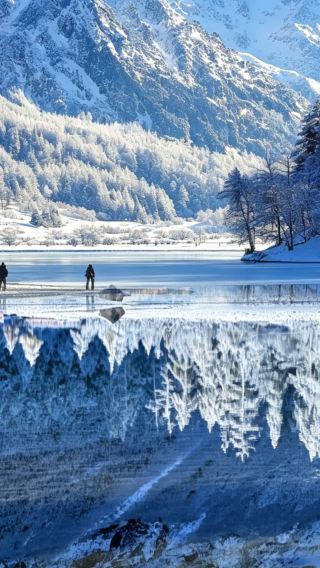 8D7N • Adjustable itinerary - private car throughout - guaranteed Jiuzhaigou entry - classic Sichuan alpine combo: Jiuzhaigou, Huanglong, Siguniang, Bipenggou & Dagu Glacier