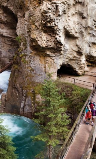 2D1N • Banff + Calgary