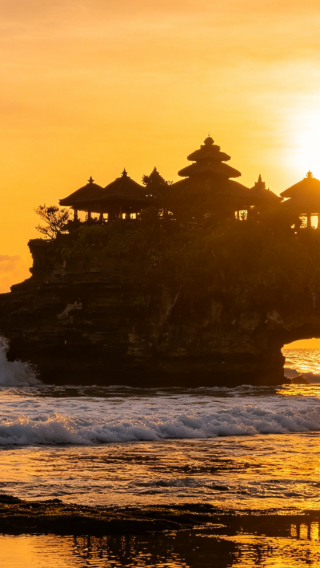 5D4N • Indonesia Bali Island + Ubud Palace & Ubud Market + Tegalalang Rice Terraces + Tanah Lot Temple + Uluwatu Temple