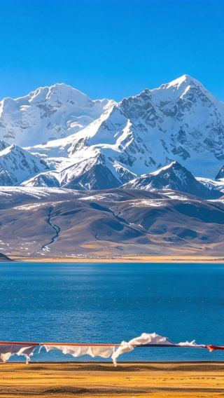 8D7N • Lhasa + Mt Qomolangma Base Camp + Potala Palace + Yamdrok Yumtso