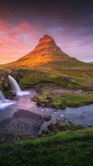 3D2N • Customize your trip: Iceland: In-depth Tour + Snæfellsnes Peninsula + Golden Circle Attractions + South Coast Waterfalls Group + Reykjavik City Sightseeing