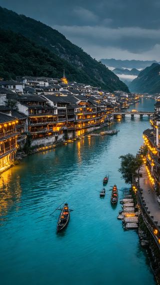 10天9晚 • 長沙＋張家界＋鳳凰古城＋郴州「高鐵直達＆省時省心」世界遺產＋千年古鎮＋仙境郴州＋網紅都市一次玩遍｜全程入住 4 鑽高檔飯店