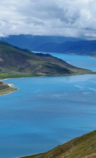 11D10N • 11-day group tour of Lhasa, Nyingchi and Shigatse, covering Potala Palace, Jokhang Temple, Sera Monastery, Yamdrok Lake, Everest Base Camp,  and Tashilhunpo Monastery