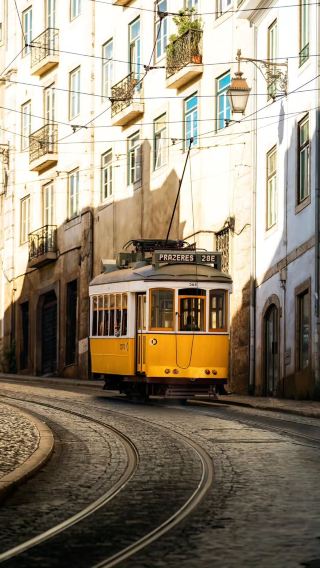 10D9N • Spain & Portugal · Art, beaches & royal palaces