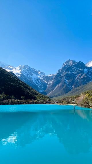 8D7N • Upgrade: 2+1 VIP Coach for Kunming, Dali, and Lijiang + Yulong Snow Mountain + Impression Lijiang: Music Caravan & Ethnic Costume Photoshoot - Click 'customize trip' for discounts