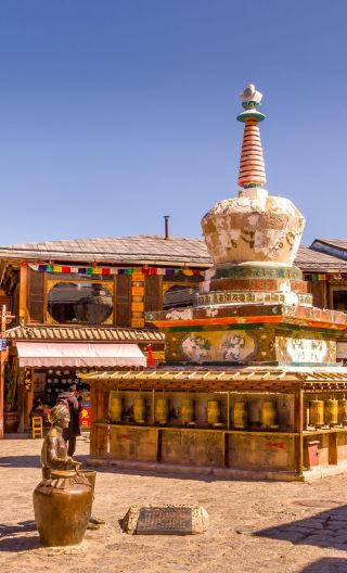 9D8N • Dali Erhai + Lijiang + Yulong Snow Mount + Shangri-la. Tailor-Made Itinerary. 8 pax EN group and exclusive for International Visitors