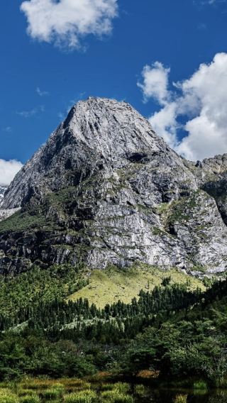 8D7N • Jiuzhaigou + Huanglong + Mount Siguniang + Daocheng Yading + Moshi Park + Xinduqiao + Yuzixi : Premium Photography · Tibetan Night Experience · Stay in Yading · Stargazing & Sunrise