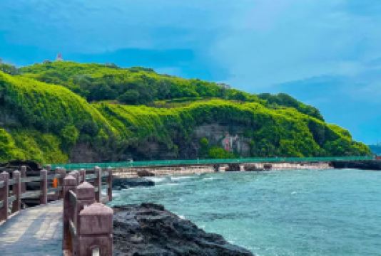 2日1晚 · 旅行團 · 中國廣西北海潿洲島 · 『广西限量·船票无忧』官方旗舰·私享海岛『28人团』 涠洲岛嗨玩，景点打卡