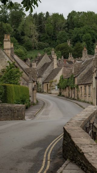 8D7N • United Kingdom + London + Cambridge + York + Edinburgh + Bowness-on-Windermere + Manchester