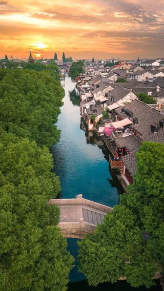 5D4N • Shanghai + Suzhou + Wuzhen + Hangzhou + Shanghai Disney Resort: Custom Private Tour