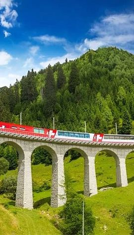 2D1N • Switzerland in 2 days: Matterhorn, Glacier Express, Lucerne City