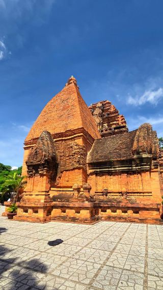 8D7N • Vietnam + Ho Chi Minh City + Mui Ne + Nha Trang + Hanoi + Ha Long Bay