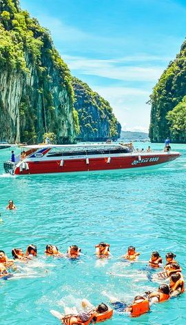 2D1N • 12 Islands Overnight Tour