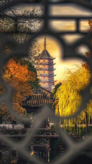 2D1N • Explore classic Nanjing on this deep tour, uncover ancient tales and timeless charm of the great ancient capital