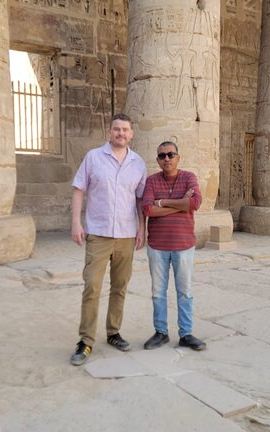 2D1N • luxor in 2 half days English Tour Guide and air-con car